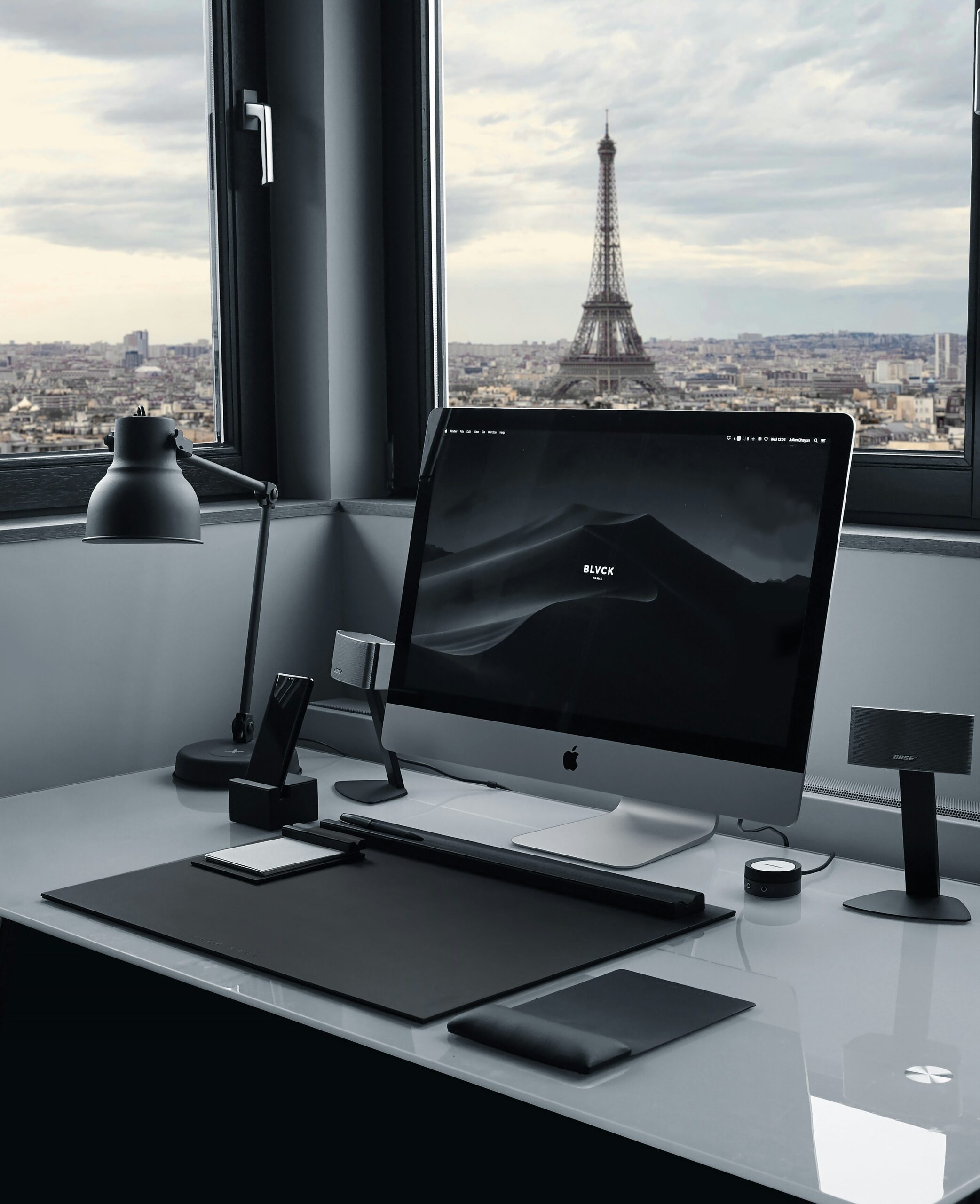 Minimal work from home desk setup