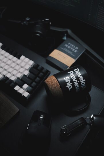 Minimal work from home desk setup